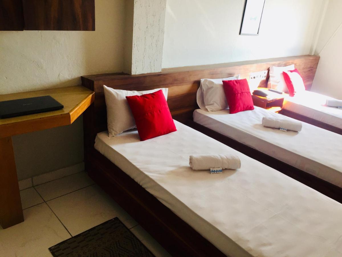 Hotel Cambara 奥萨斯库 外观 照片